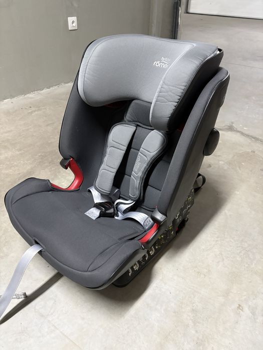 Столче за кола Britax Romer Advansafix