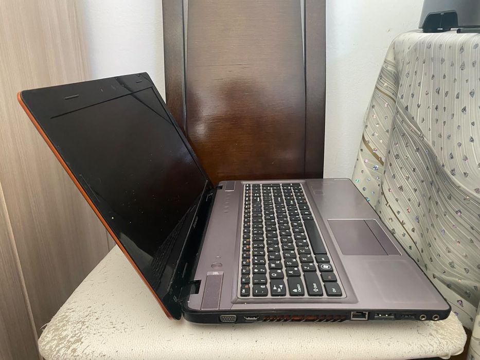 Lenovo Ideapad intel core i7-2670QM/Nvidia GeForce