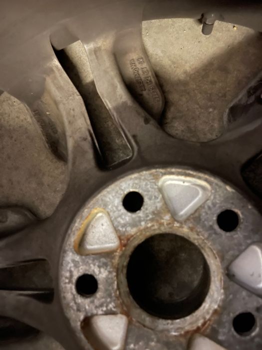 Джанти със зимни гуми за Audi S6 19 цола