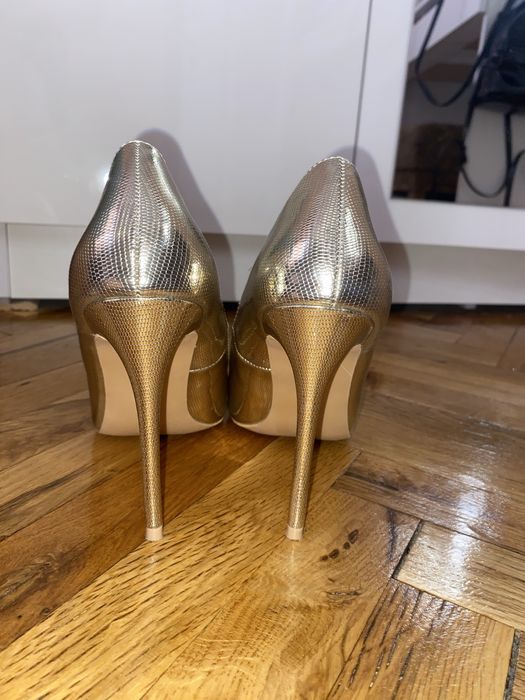 Високи обувки Dee Zee