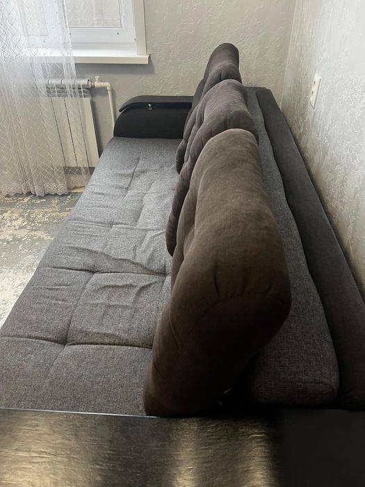 Продам диван в хорошем состоянии