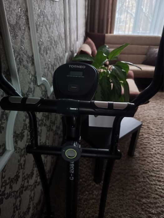 Тренажер для ходьбы