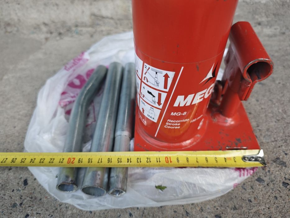 Домкрат MEGA MG-8