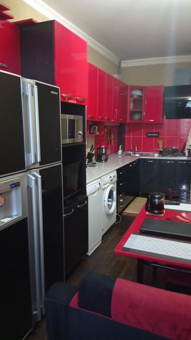 Центр. ор-р "АKAY CITI" Дархан. Продается квартира 2/9/9