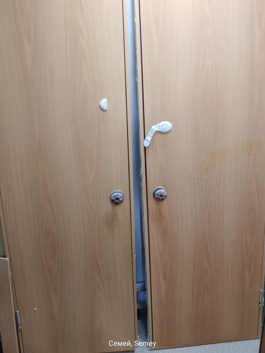 Продам двери б\у в хорошем состоянии