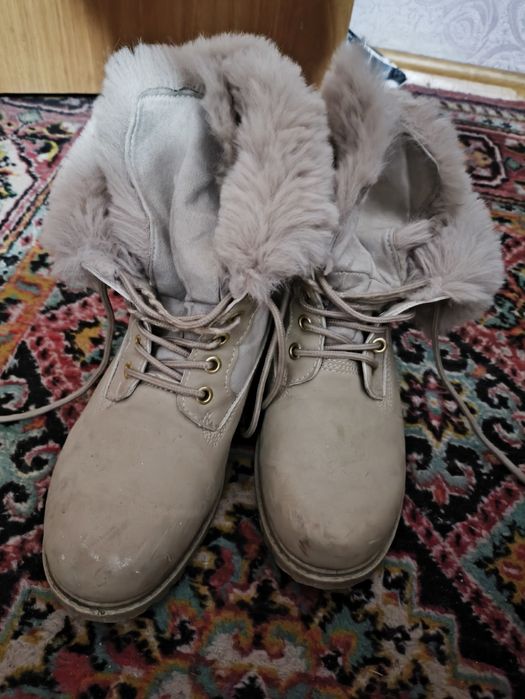 Продам обувь женскую