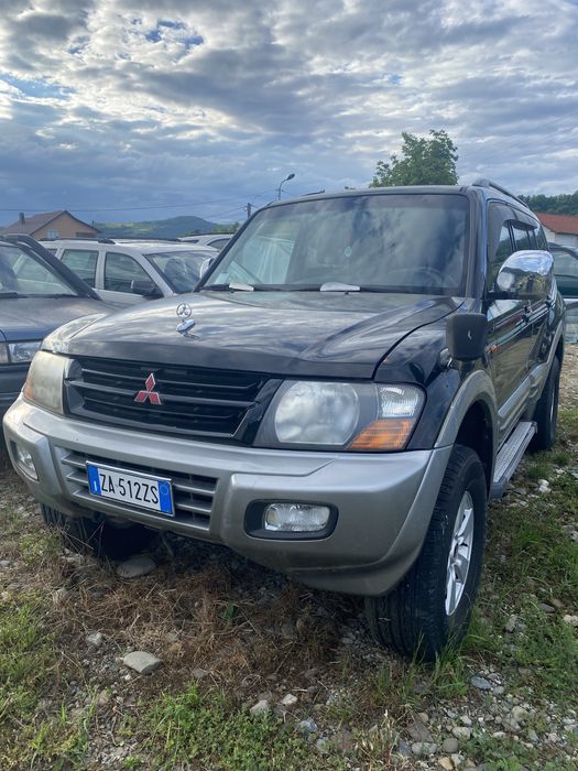 Dezmembrez Mitsubishi Pajero 3.2 DID