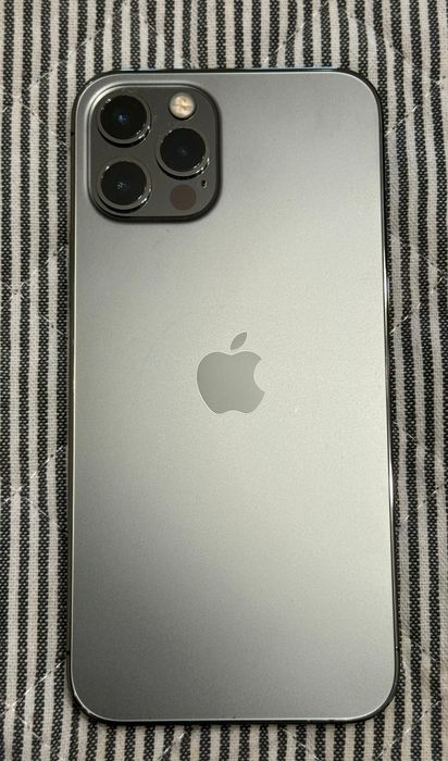 Vând Iphone 12 Pro