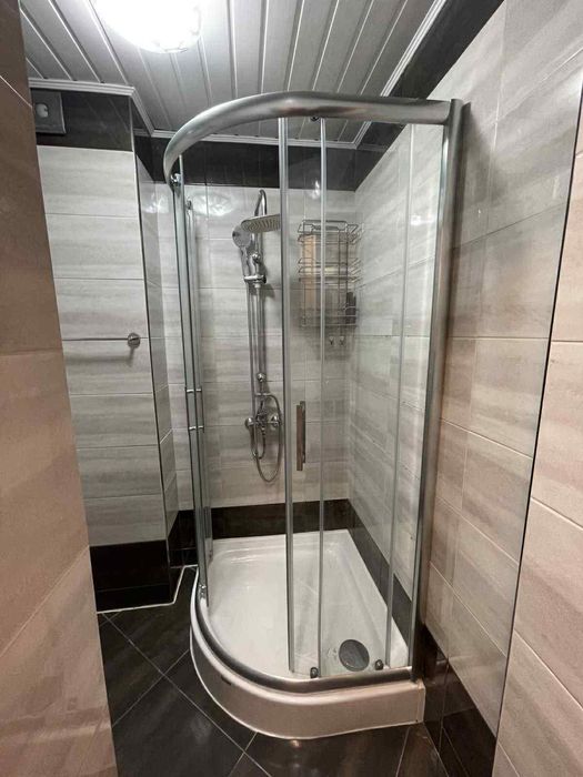 Дава се под наем Тристаен апартамент в Бургас, Братя Миладинови - 100 кв.м за 816 € - Снимка #5