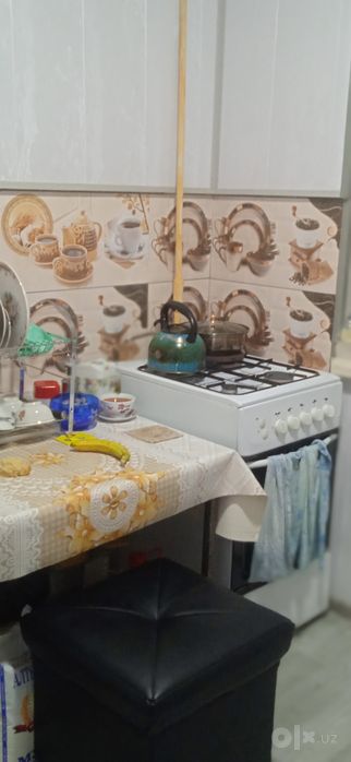 Срочно продам1ком квартиру в 1 микрорайоне Чирчик