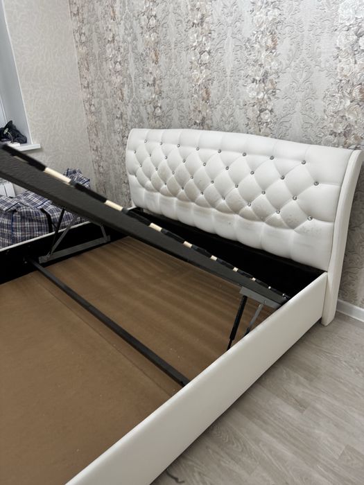 Продам срочно кровать