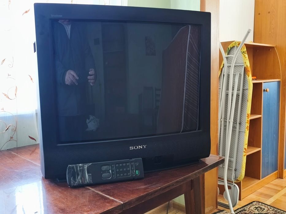 Телевизор Sony 25"