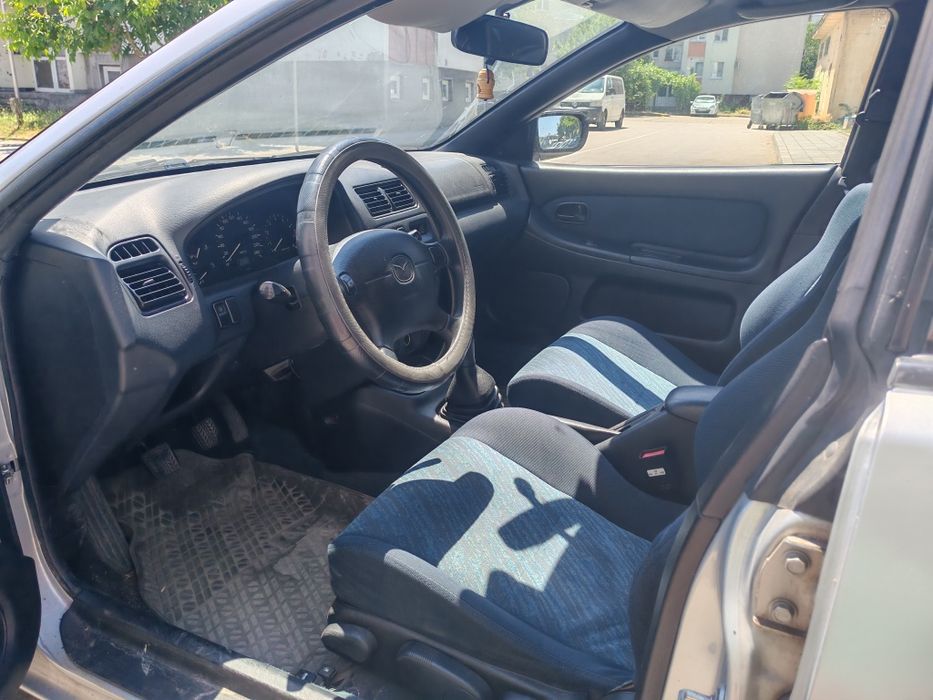 Кола Мазда 323ф 1.5 бензин