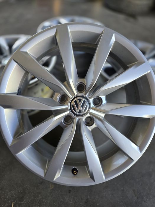 17 цола оригинални джанти за VW-SKODA-AUDI-SEAT Модел-Dijon 2020г.