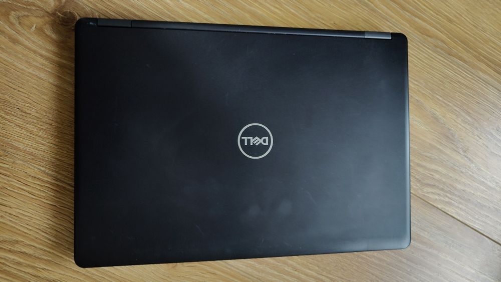 Dell Latitude 5490 / i5 gen7 / 8 GB RAM / ssd 256 /