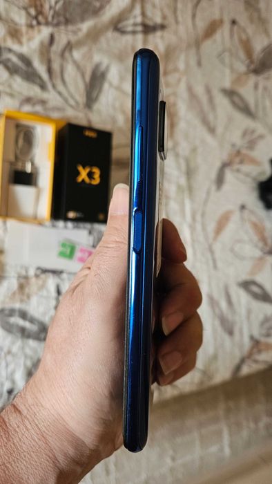 Poco X3 6GB/128GB, 6000 mAh, пълен комплект, като нов
