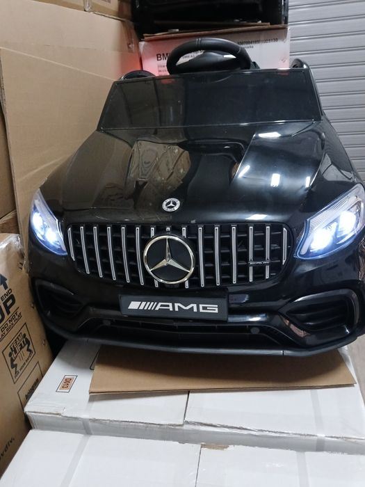 Промо цена!!Акумулаторен джип Mercedes AMG GLC63S с меки гуми 12волта