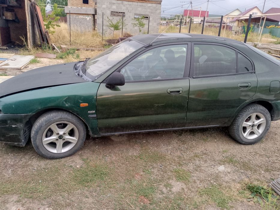 Срочно продам Mitsubishi carisma
