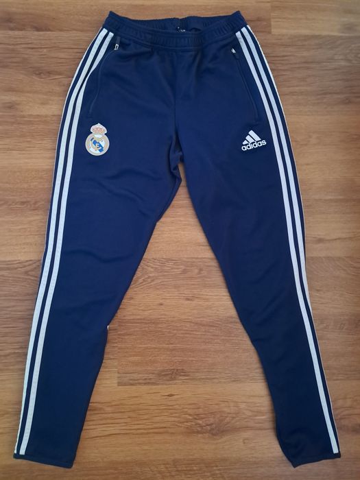 Анцуг Real Madrid размер S