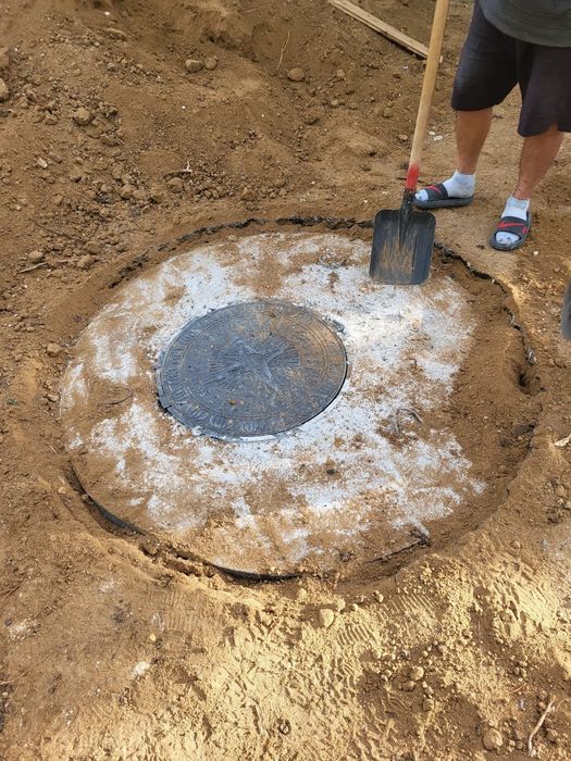 Капаем ямы в ручную