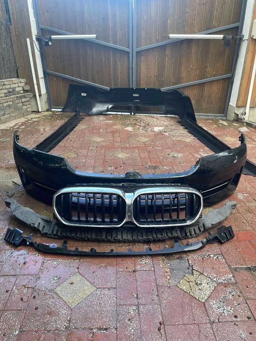 BMW g30 facelift - предна броня , задна броня и прагове