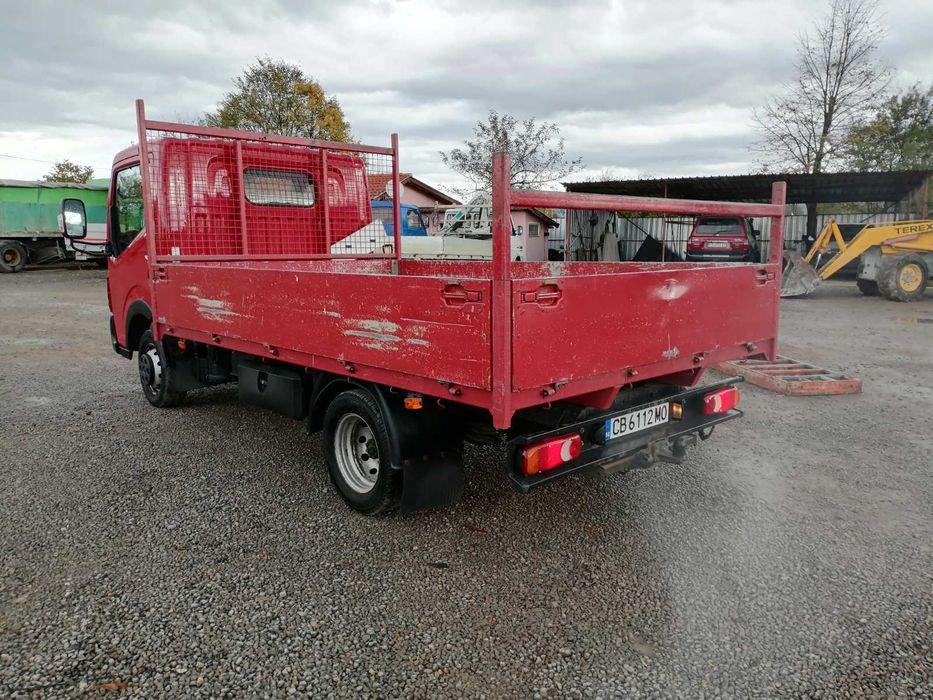 Продавам Renault maxity дизел бордово 2015 година