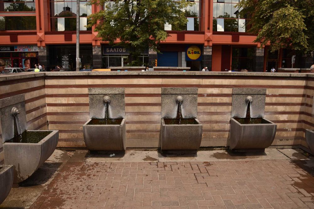 Продава се Тристаен апартамент в София, Център - 100 кв.м за 2300 €/кв.м - Снимка #19