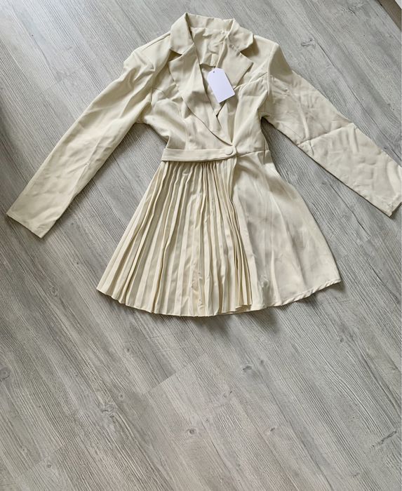 Rochie tip sacou, crem, mărimea S-M