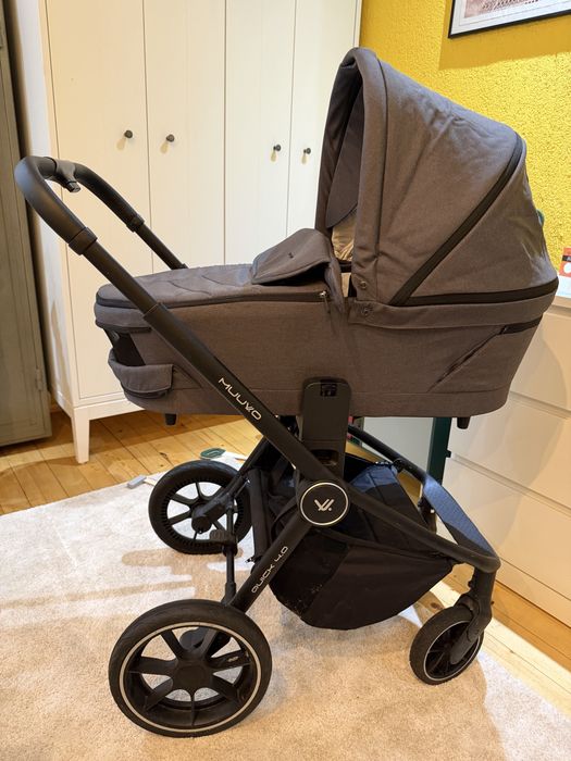 Бебшека количка Muuvo Quick 4.0