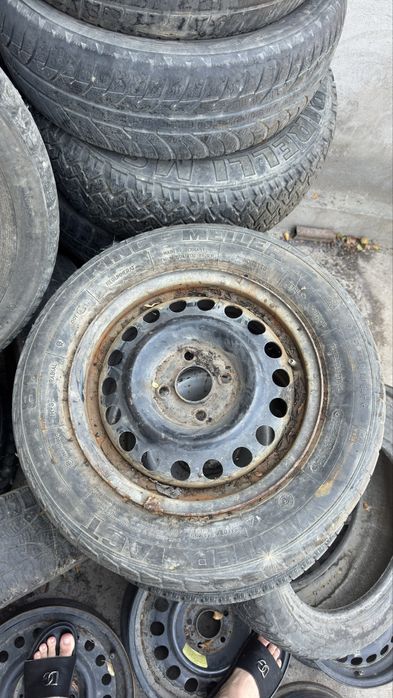 1 шт шина 175/70 R14 зимний без камер накаченный диска опель подарок
