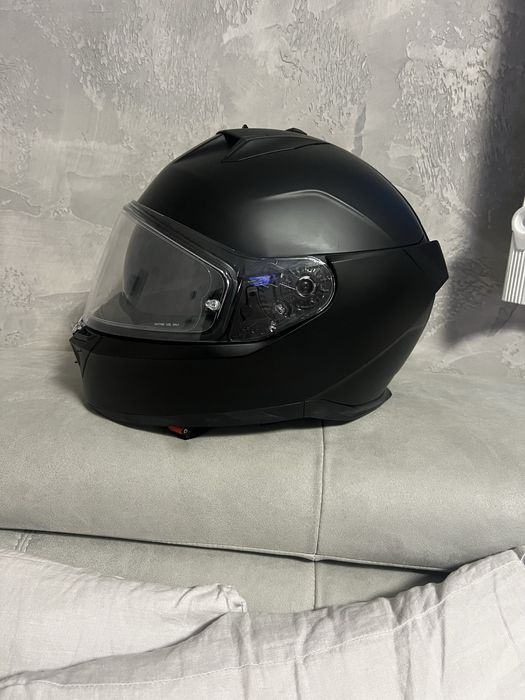 Каска  SHARK  размер л