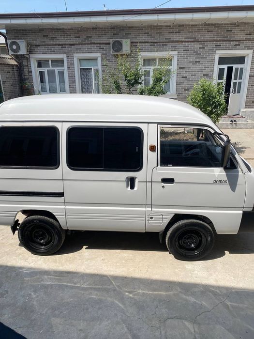 Damas дамас sotiladi