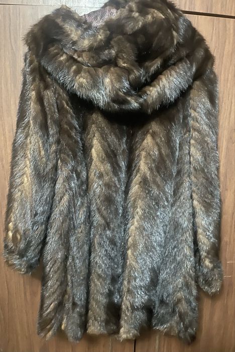 Норковая шуба с капюшоном