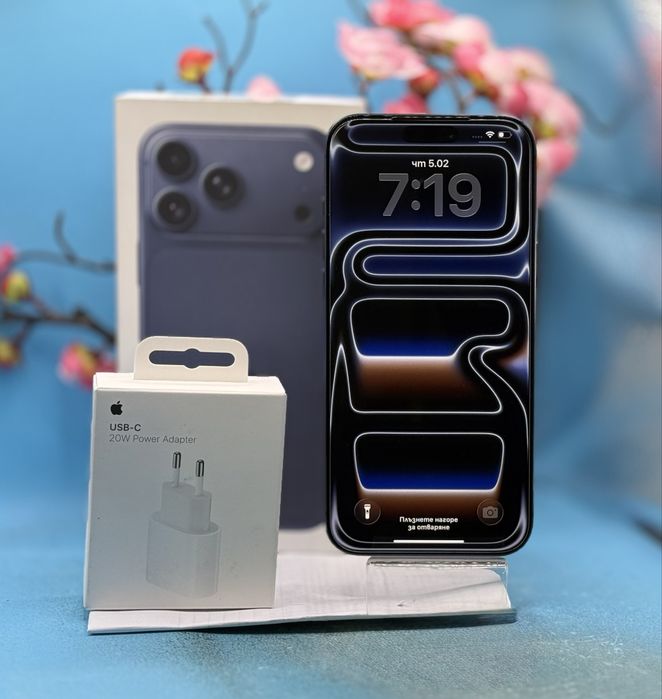 ГАРАНЦИОНЕН!!! Apple iPhone 17 Pro Max, 256GB, 5G, Deep Blue + адаптер