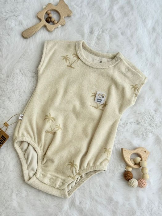 Продам детскую одежду