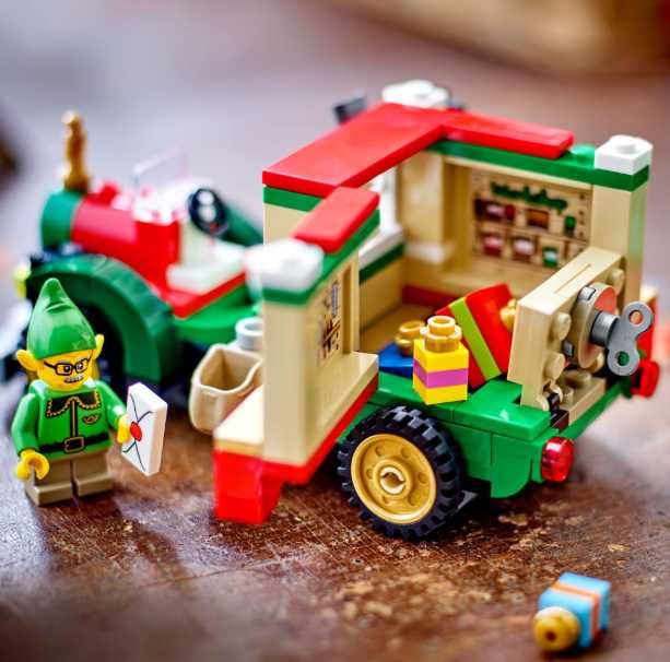 Коледни конструктори LEGO® Iconic - 5 модела / Последни бройки !