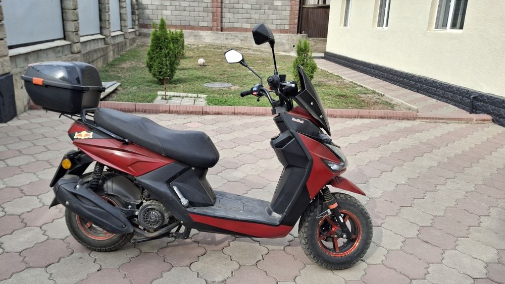 Мопед. Продам скутер Самурай