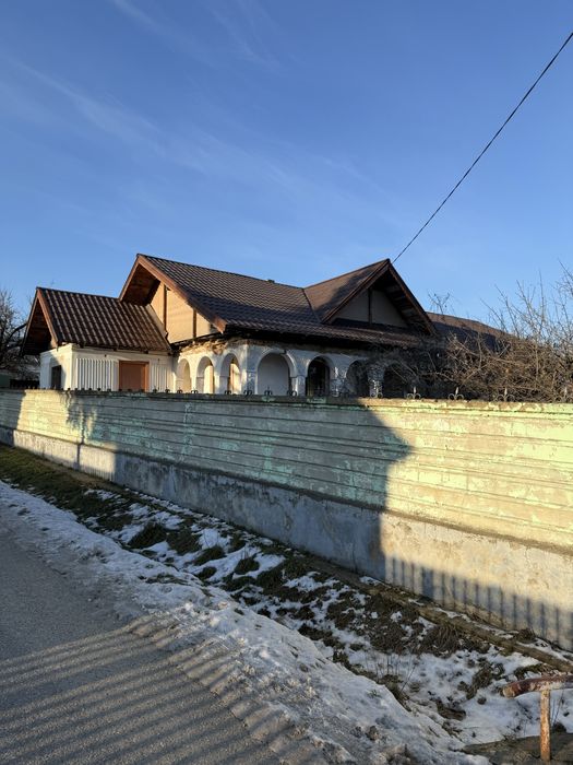 Casa de vanzare in Movilita