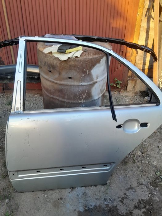 Двери мерседес w210