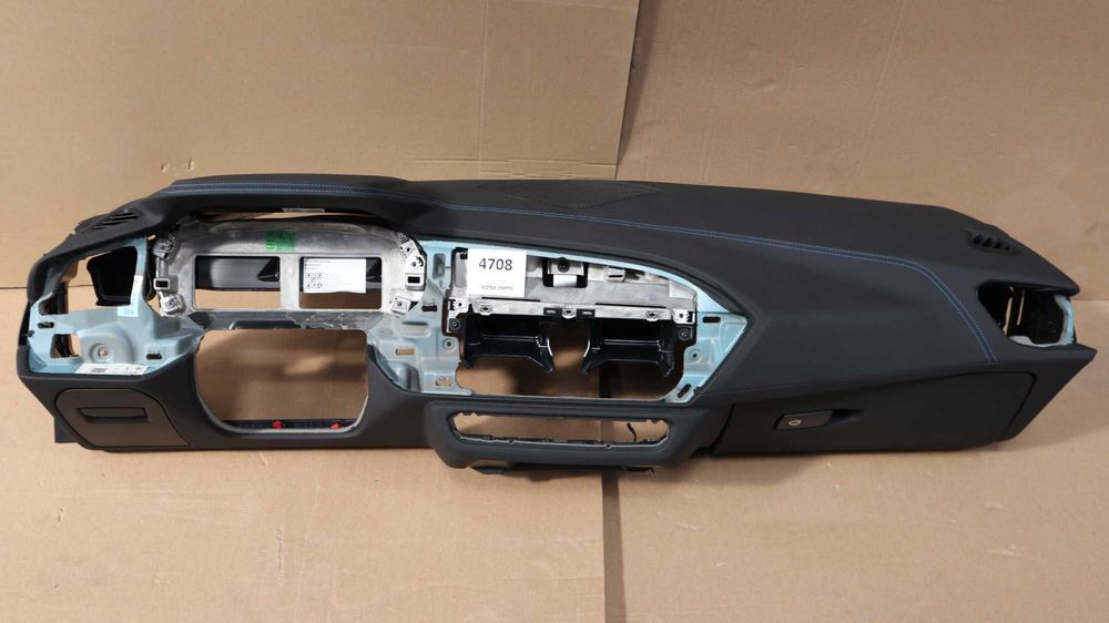 Арматурно табло БМВ Z4 Г29 BMW Z4 G29 налични 3 табла