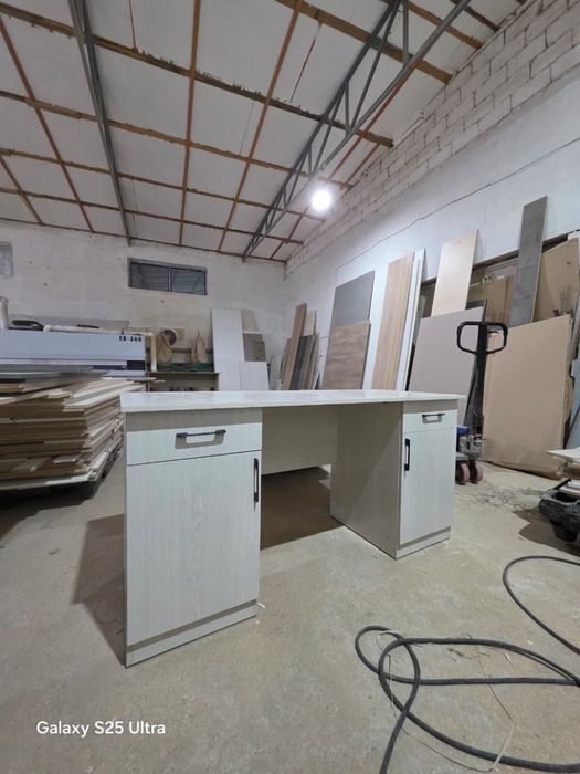 Мебель,Камод,Стол,Прихошка