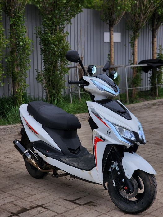 Scooter  M8 Pro Jilang