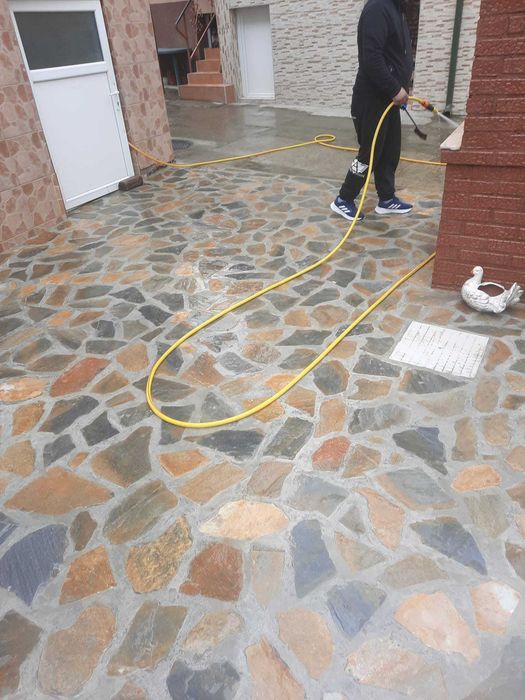 Piatră de munte pentru placări socluri și fațade