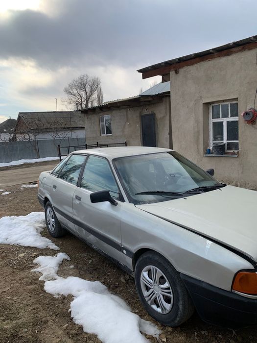 Ауди 80 сатылады  700000