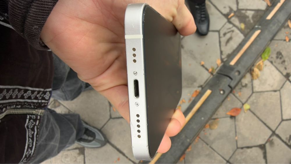 iPhone 12 64 gb