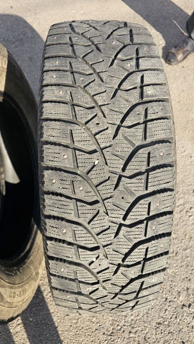 комплект зимних шин 235/65 r18