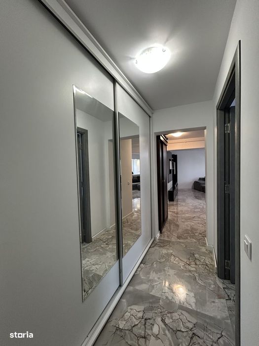 Apartament 3 camere, Craiovei .