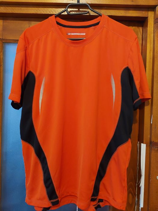 Set tricou Adidas mărimea L și TSM mărimea L portocaliu