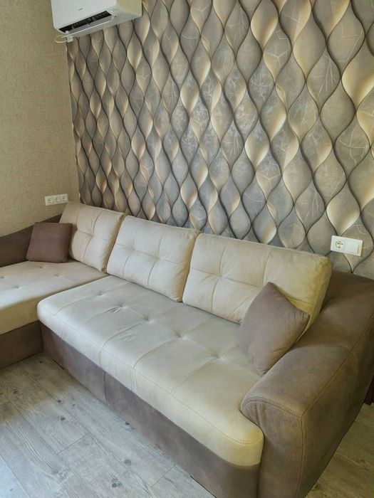 Разтегателен диван