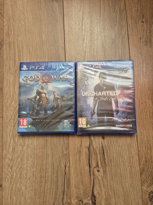 Vând jocuri PS Uncharted 4 și God of war sigilate